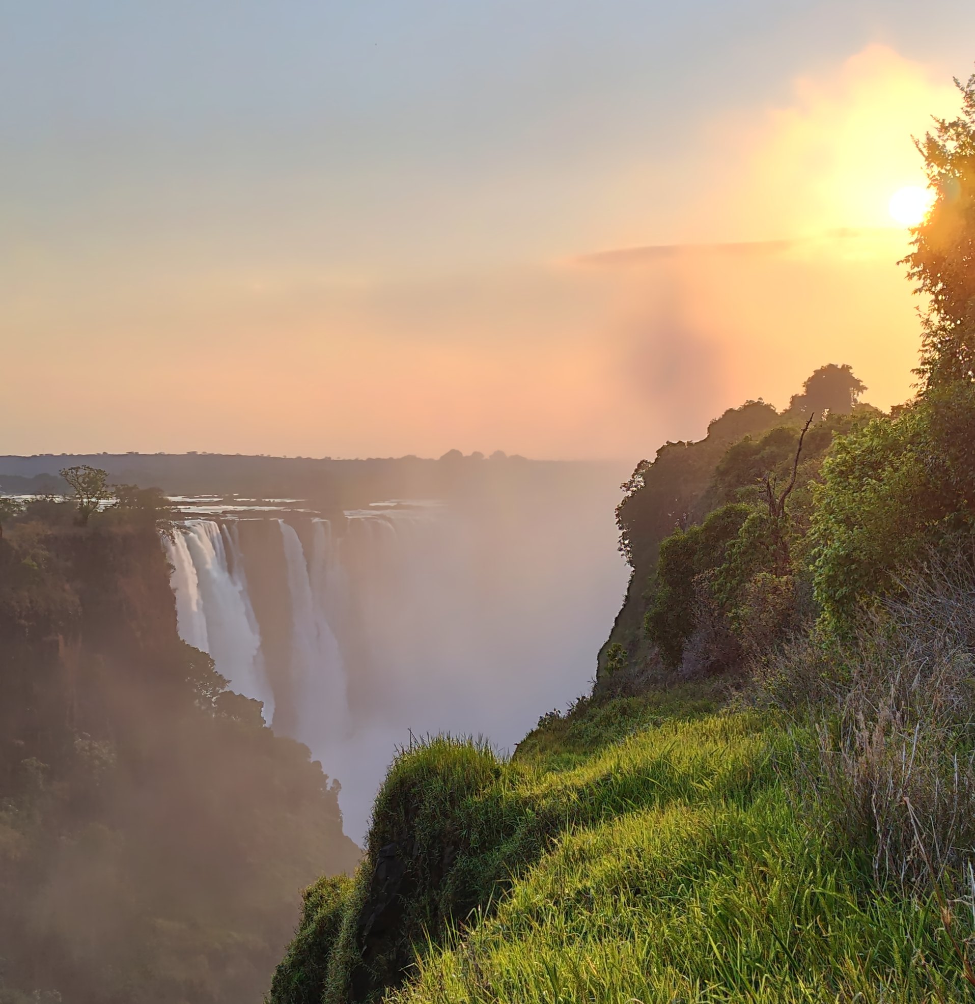 Victoria Falls Zimbabwe at FinnsAway