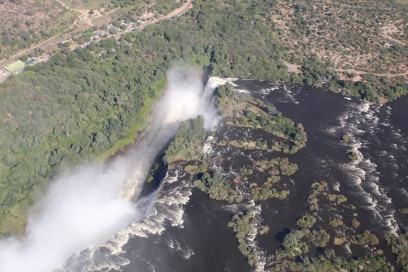 Victoria Falls unmissable view 3