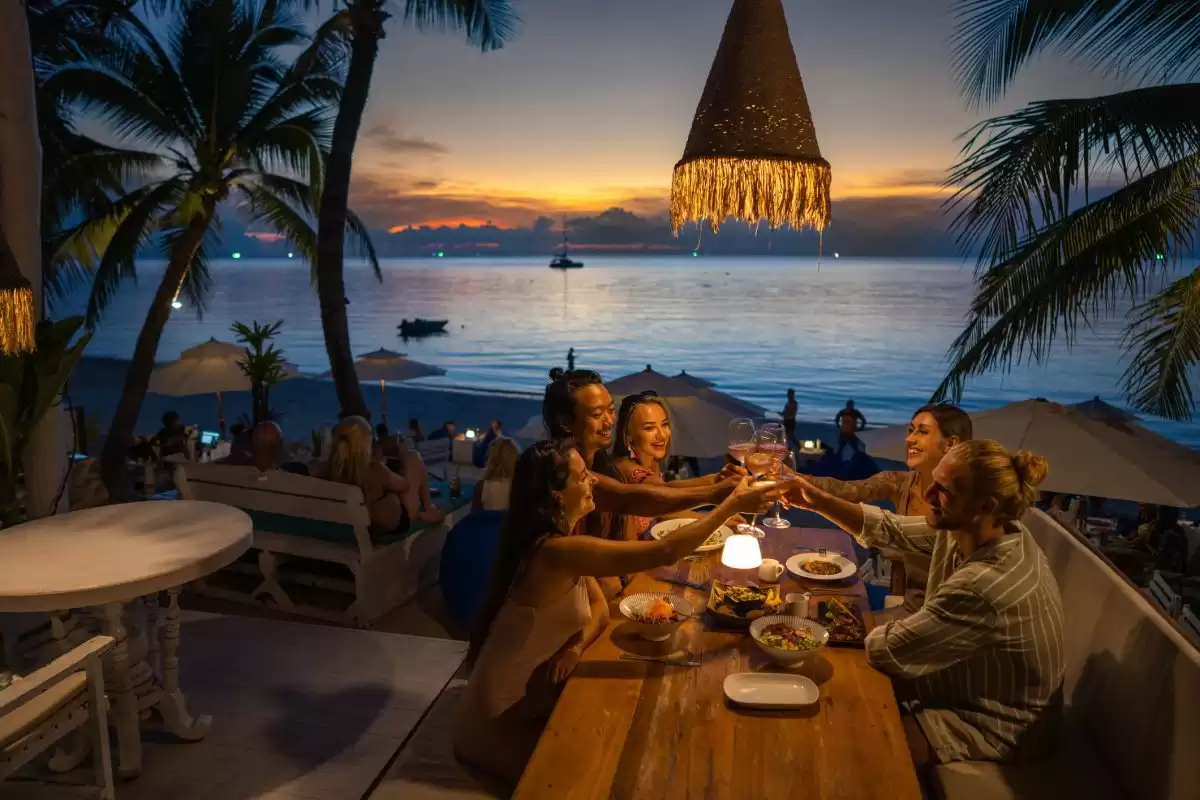 Sunset dining and culinary experience