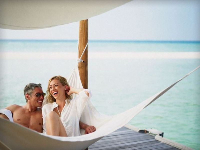 Travel for Honeymooners and Couples