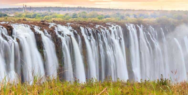 What Influences Victoria Falls and Chobe Safari Cost